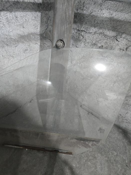 Дверь передняя левая Приора.