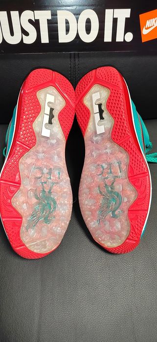 Nike Lebron 9 Low Reverse Liverpool, номер 40