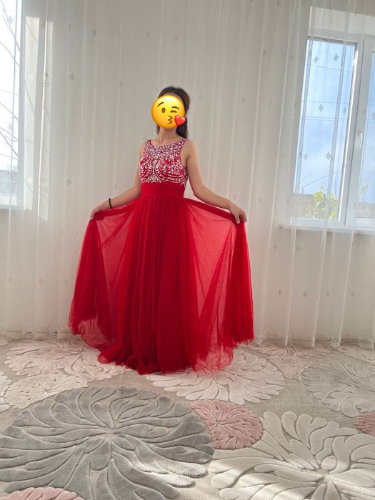 Мерекелік кешке арналған көйлек