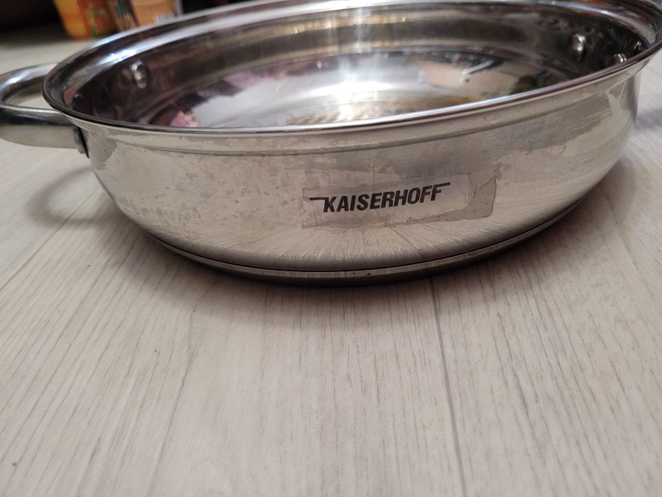 Сковородка металлическая