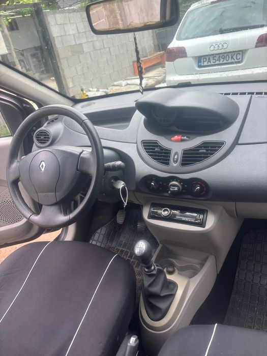 Renault Twingo 1,2 бензин