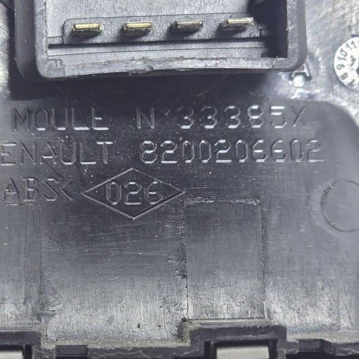 Butoane comanda geamuri electrice Renault Master