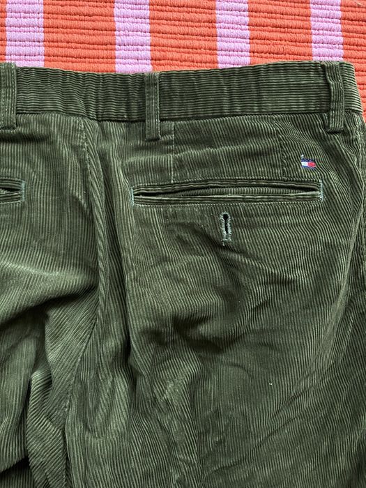 Pantaloni Tomi Hilfiger  velur verde marimea M barbati