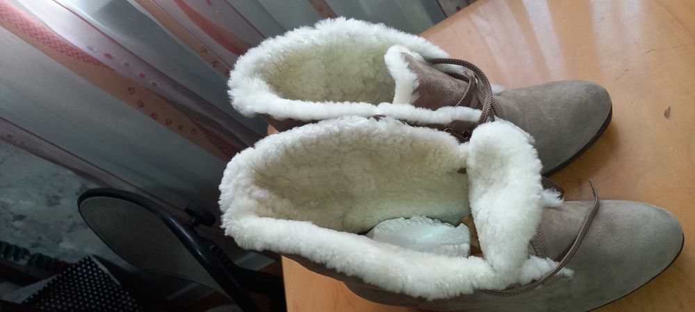 Женские зимние сапоги