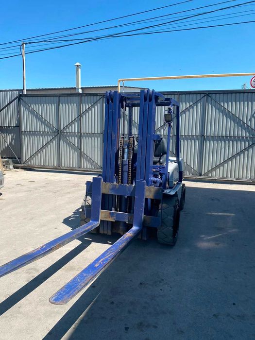 Вилочный погрузчик Komatsu 3 T