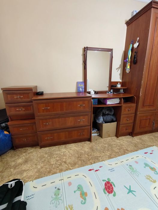 Спальный гарнитур