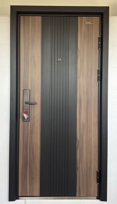 Двери входные оптом