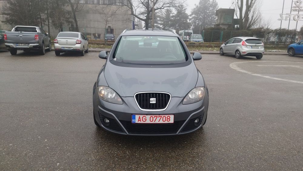 Vând Seat Altea XL 1, 6 d