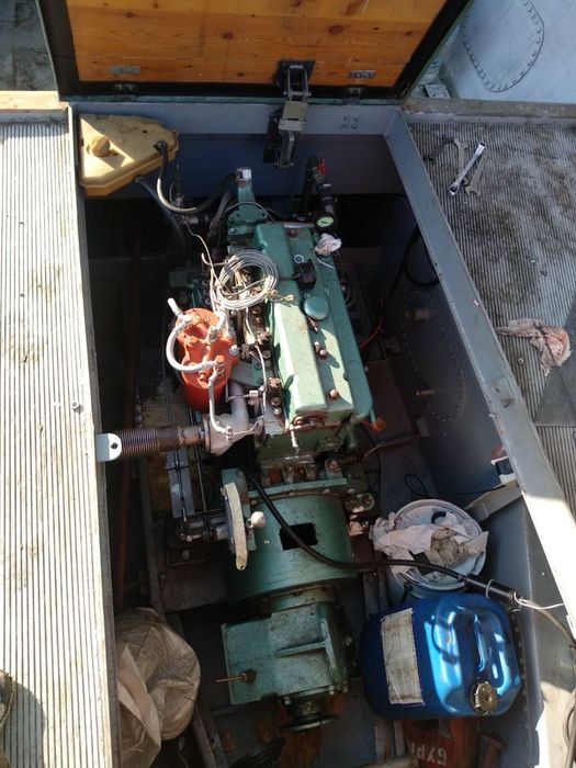 Алуминиева лодка