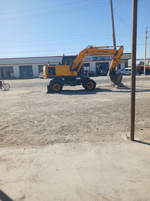 Hyundai 1400 sotiladi