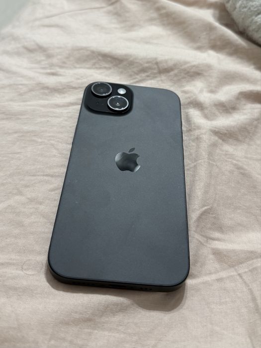 Iphone 15 impecabil