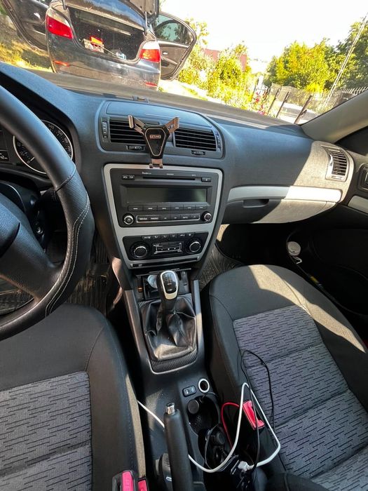 Mașina Skoda Octavia