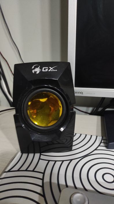 Колонка сабуфером