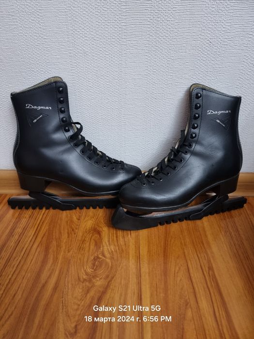 Продам коньки,производства Чехия-39размер