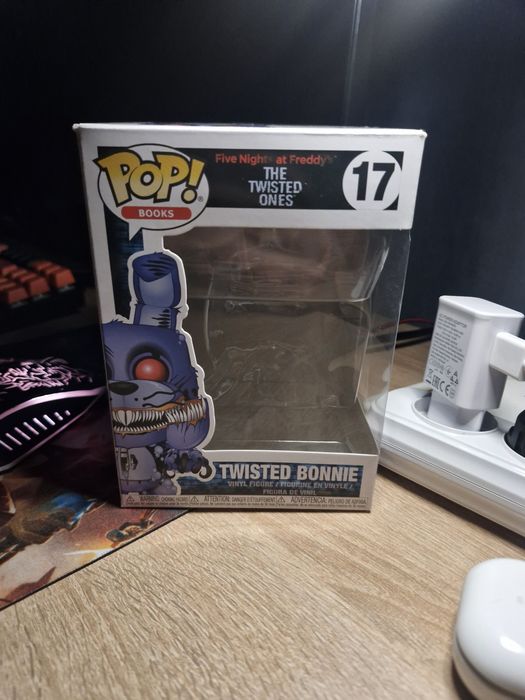 Funko pop twisted bonnie