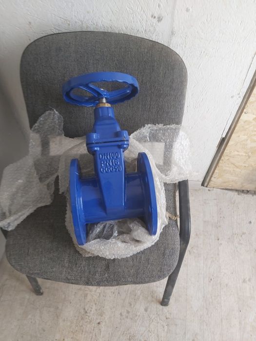 Новые краны продам дешево