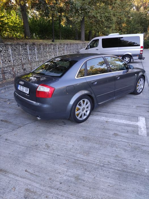 AUDI A4 2004 — imagine 3
