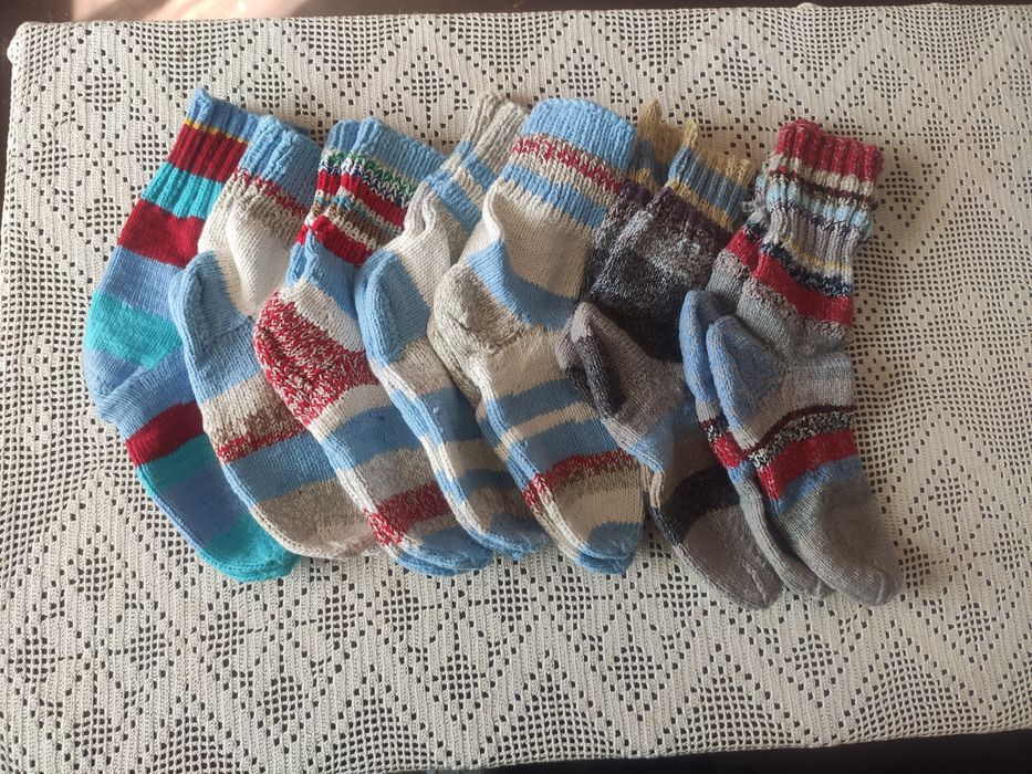Ръчно плетени шарени чорапи (от 36 до 42 размер)