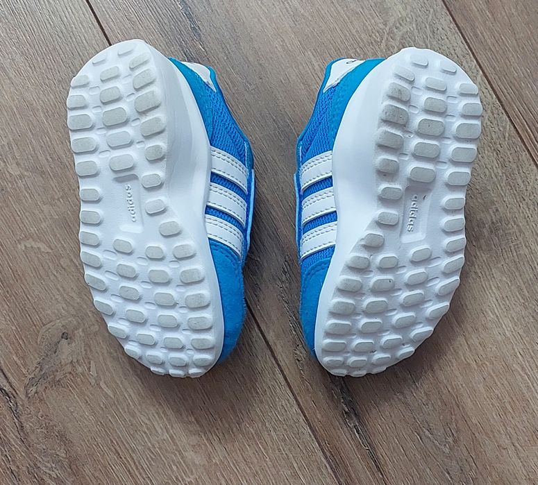 Adidasi Bebe marimea 20 Adidas