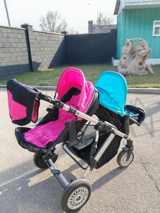 Коляска для двойни или погодки
