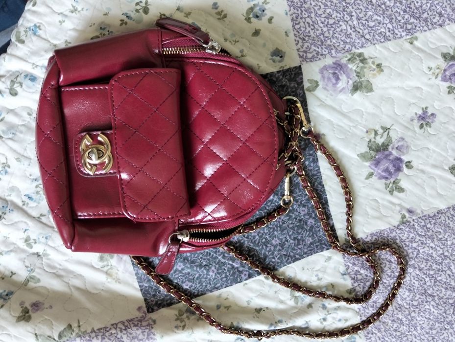 Натуральная шуба. Воротник-стойка.