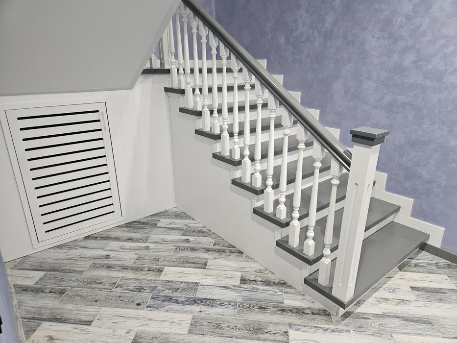 Свариваем Лестницу и общиваемг.Уральск