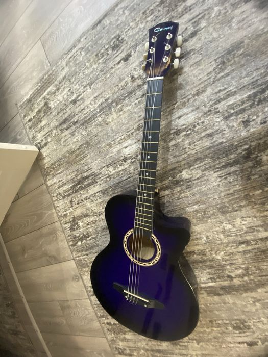 Гитара шестиструнная