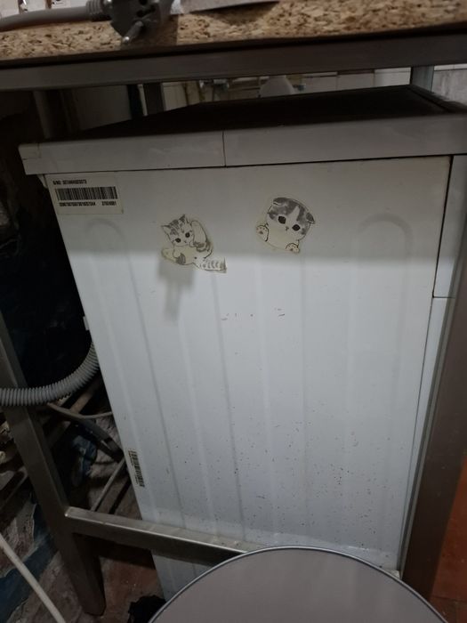 Продам стиральную машину