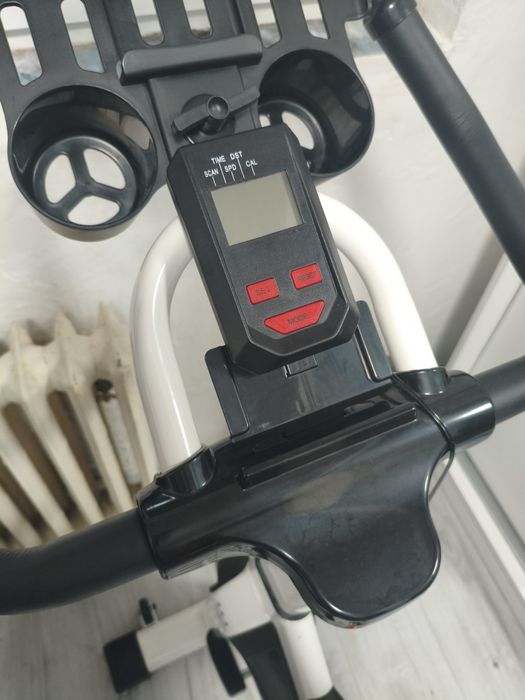 Vând urgent Bicicleta fitness