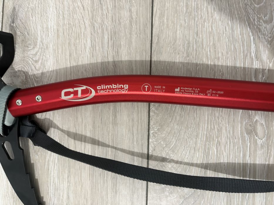 Piolet Climbing Tehnology 70 cm