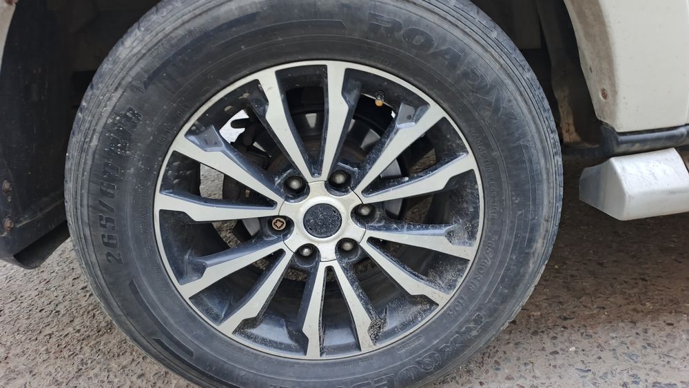 Срочно продам резину