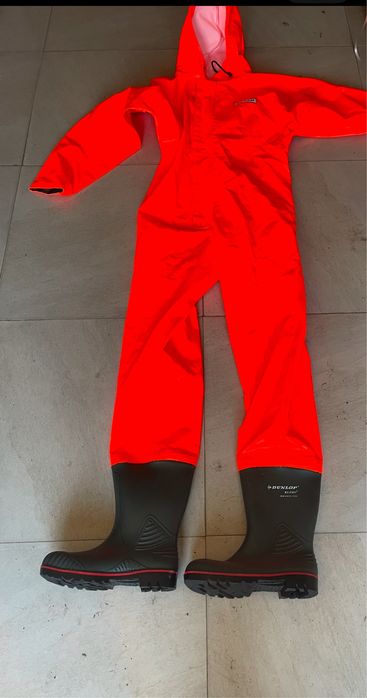 Combinezon pentru pescuit