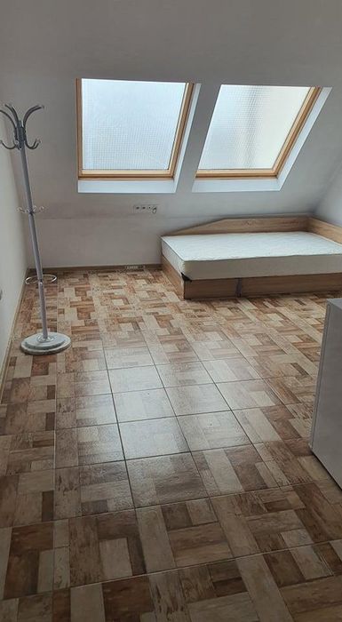 Дава се под наем Едностаен апартамент в Пловдив, Център - 30 кв.м за 250 € - Снимка #1