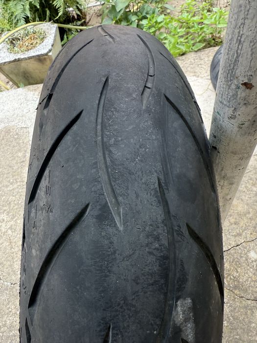 Гуми 160 60 17и 120 70 17METZELER