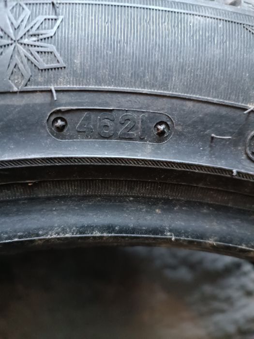 Зимние шины 255/45 R19