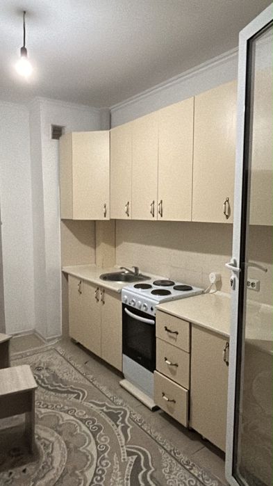 Продается Кухонный гарнитур