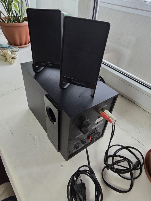 Продам буфер с колонками