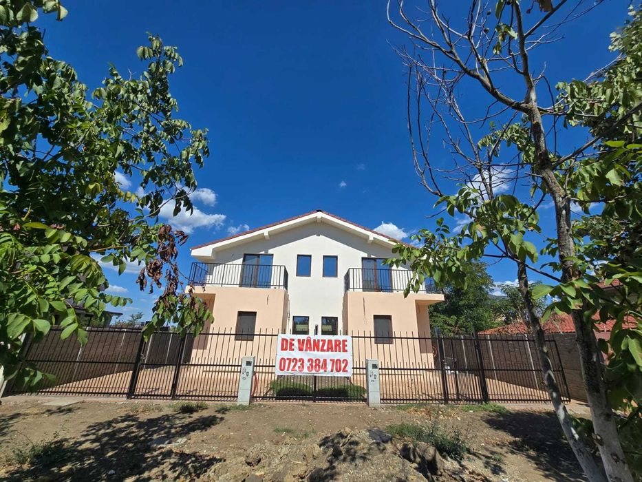 Vand Duplex compus din 2 apartamente in Albina jud.Timis