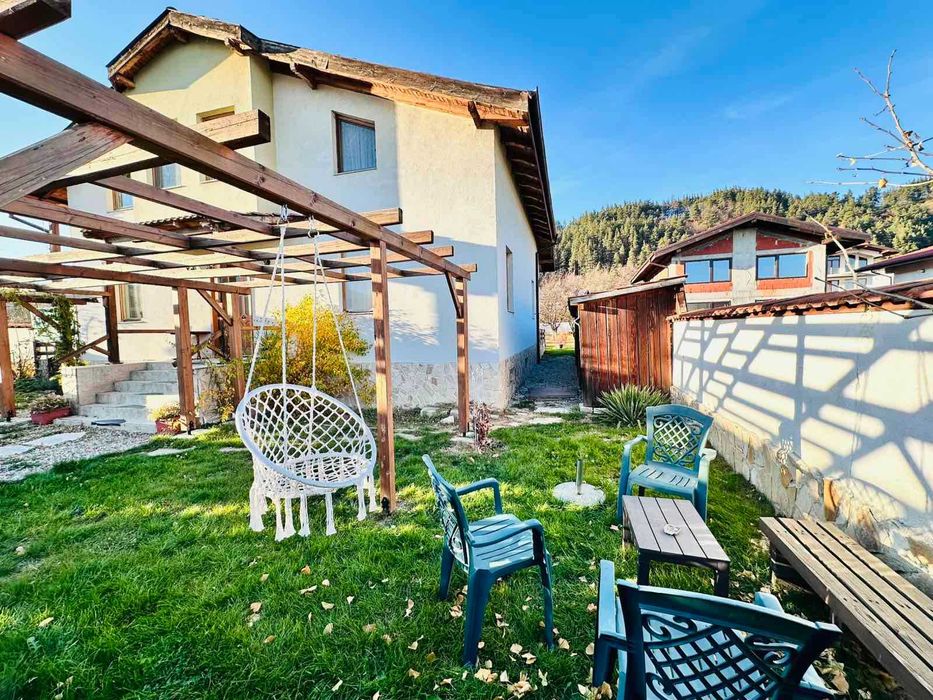 Продава се Къща в Банско - 248 кв.м за 1371 €/кв.м - Снимка #2