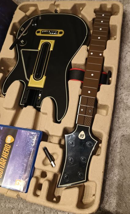 Guitar Hero Live PS4