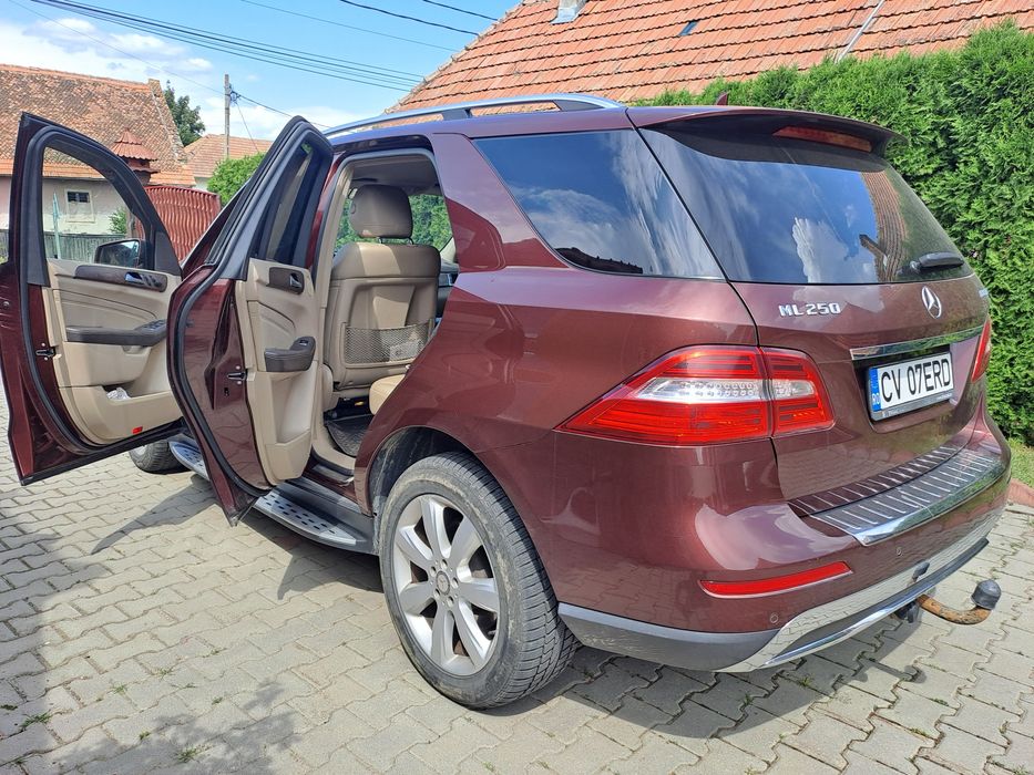 MERCEDES-BENZ ML-Class 2013 — imagine 4