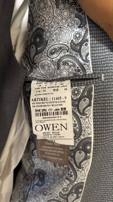 Продам мужской костюм