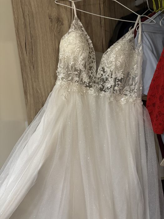 Булчинска рокля ЧИСТО НОВА !!! Чанта ЧИСТО НОВА !!!