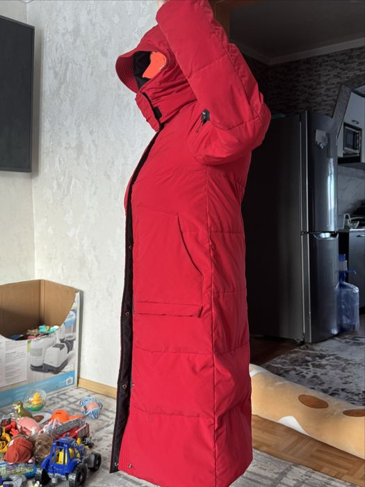 Пуховик женкский