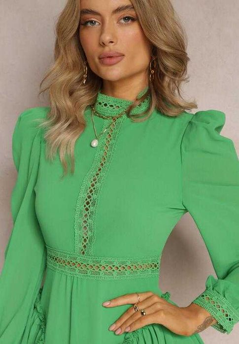 Rochie verde cu volane