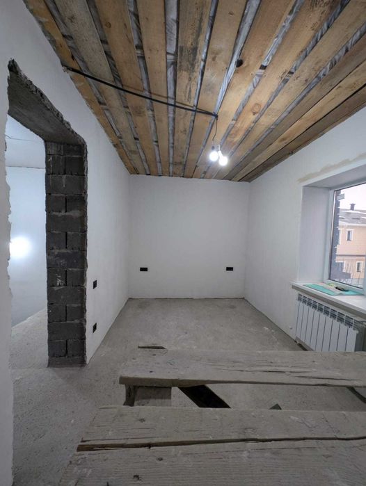 Продается  Таунхаус.2-х этажный .