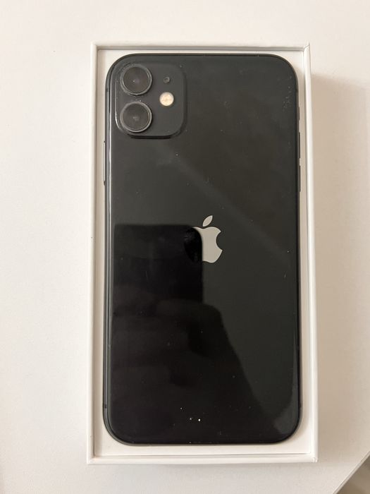 Продам айфон 11, в очень хорошем состоянии