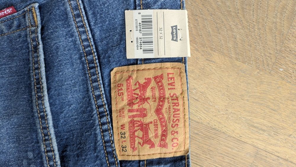 Blugi Levis 515 noi cu eticheta 32/32
