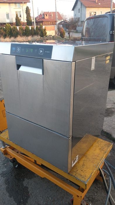 Последен модел професионална миялна машина с дренажна помпа