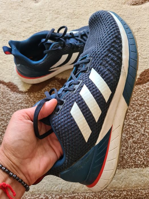 Маратонки за всеки